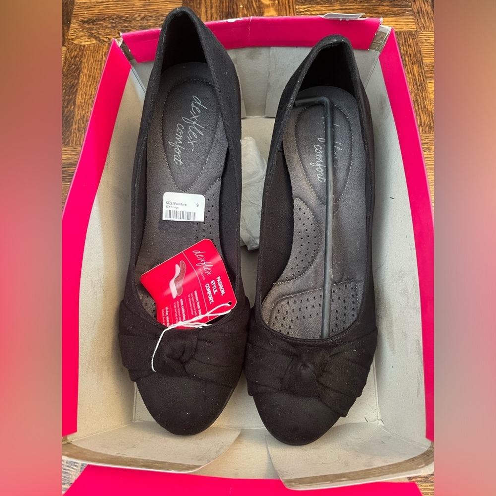 Dexflex By Dexter AUDRINA Black Cushion Insole Wedges Sz 9